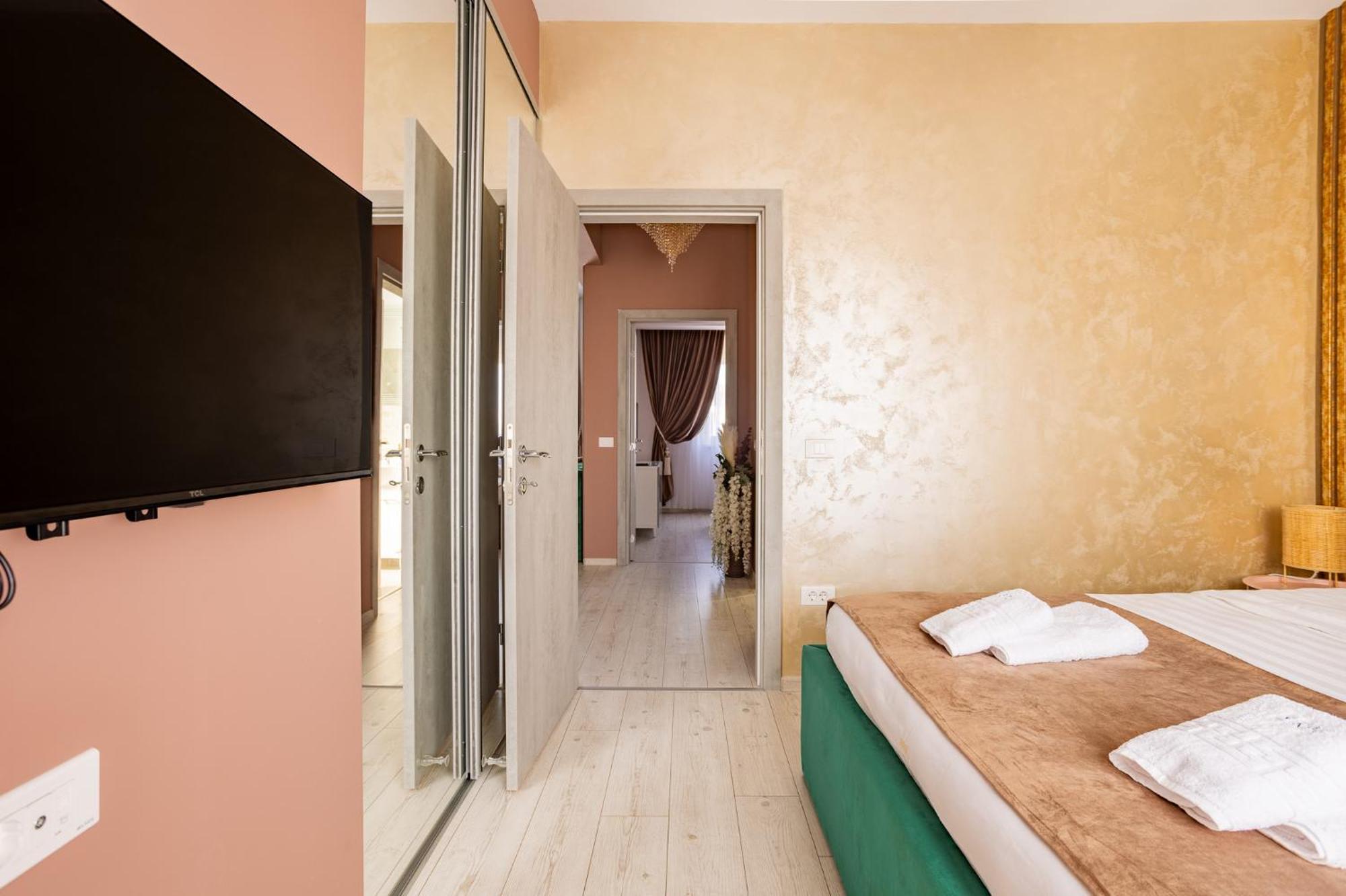 Apartamento Smarald Wings 30 Bucarest Exterior foto